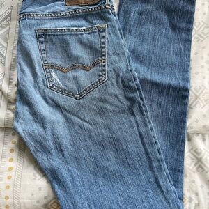 American Eagle Outfitters Light Blue Skinny Jeans